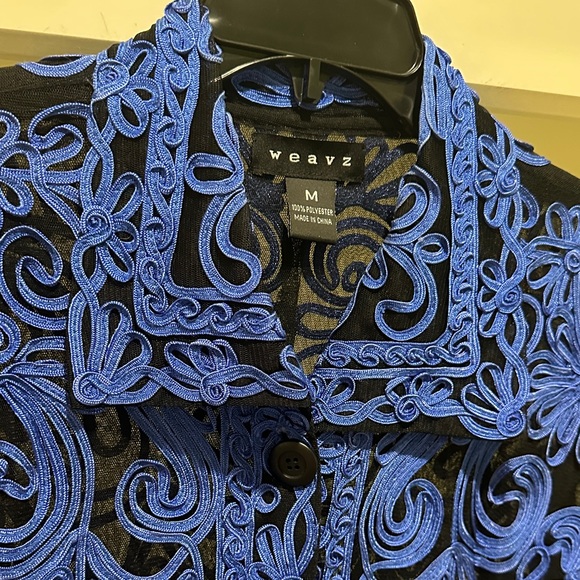 Weavz Black and Blue Swirl top - Picture 8 of 8